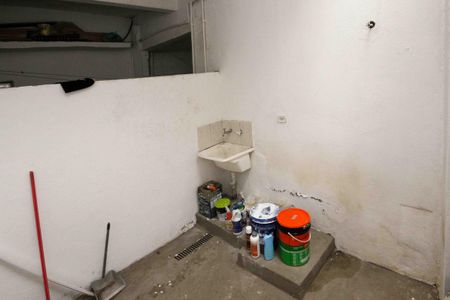 Casa para alugar com 90m², 2 quartos e 1 vagaÁrea de Serviço
