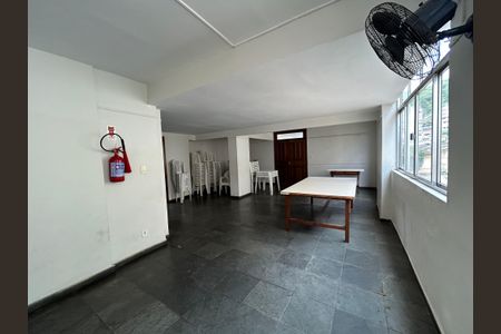 Apartamento para alugar com 59m², 2 quartos e 1 vagaÁrea comum - Salão de festas