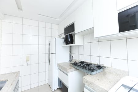 Apartamento para alugar com 2 quartos, 42m² em Califórnia, Contagem
