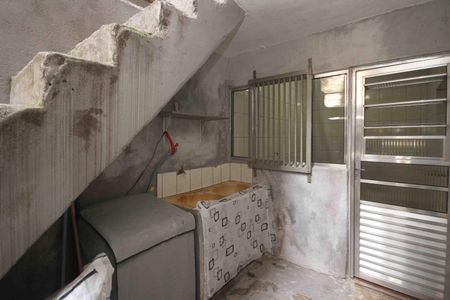 Casa para alugar com 40m², 1 quarto e sem vaga
