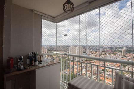 Varanda  de apartamento à venda com 2 quartos, 63m² em Vila Paiva, São Paulo