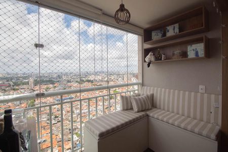 Apartamento à venda com 63m², 2 quartos e 1 vagaVaranda 