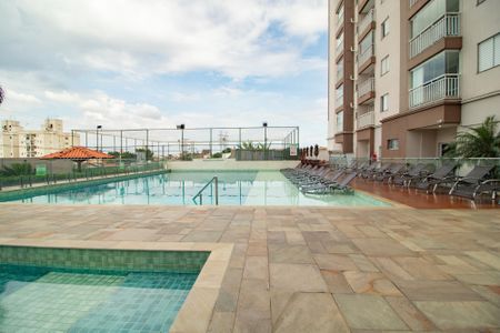 Apartamento à venda com 63m², 2 quartos e 1 vagaÁrea comum - Piscina