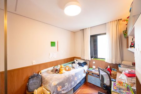 Apartamento à venda com 95m², 3 quartos e 2 vagasQuarto 3