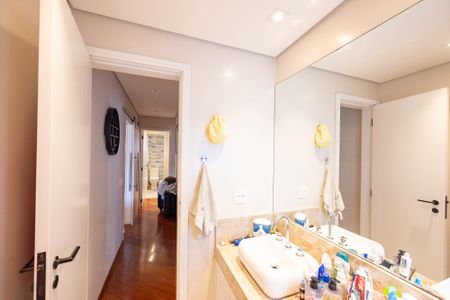 Apartamento à venda com 95m², 3 quartos e 2 vagasBanheiro Social