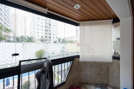 Apartamento à venda com 95m², 3 quartos e 2 vagasVaranda