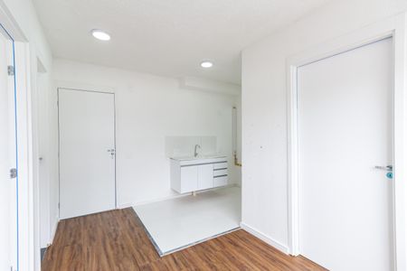 Apartamento para alugar com 32m², 2 quartos e sem vaga Apartamento para alugar com 32m², 2 quartos e sem vagaSala/Cozinha