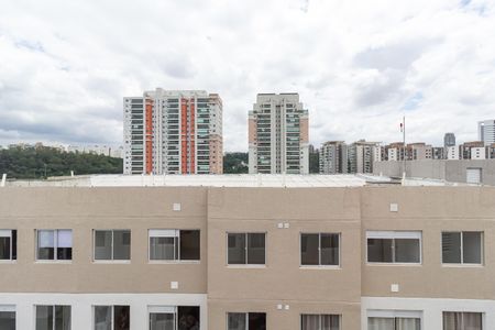 Apartamento para alugar com 32m², 2 quartos e sem vaga Apartamento para alugar com 32m², 2 quartos e sem vagaVista do Quarto 2