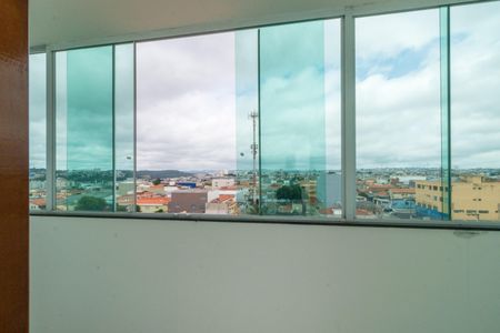 Apartamento para alugar com 42m², 2 quartos e sem vagaCorredor de acesso vista