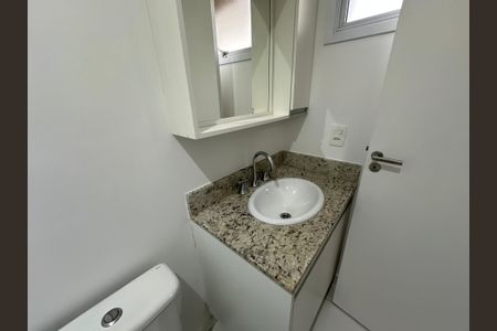 Apartamento para alugar com 62m², 2 quartos e 1 vagaBanheiro da Suíte