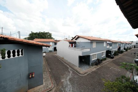 Casa de condomínio à venda com 80m², 2 quartos e 1 vagaQuarto