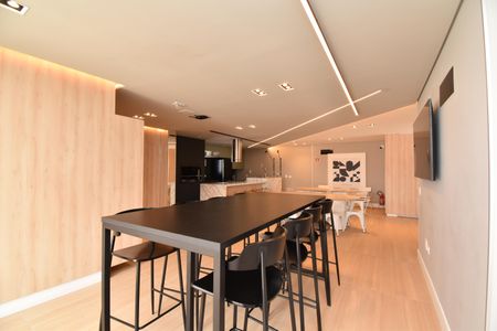 Apartamento para alugar com 100m², 2 quartos e 1 vagaÁrea comum - Salão de festas