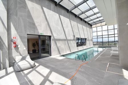 Apartamento para alugar com 100m², 2 quartos e 1 vagaÁrea comum - Piscina