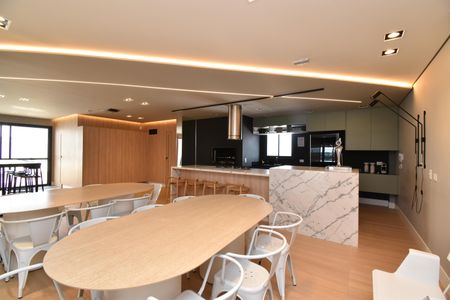 Apartamento para alugar com 100m², 2 quartos e 1 vagaÁrea comum - Salão de festas