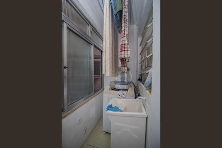 Apartamento à venda com 69m², 2 quartos e 1 vaga Apartamento à venda com 69m², 2 quartos e 1 vagaÁrea de Serviço