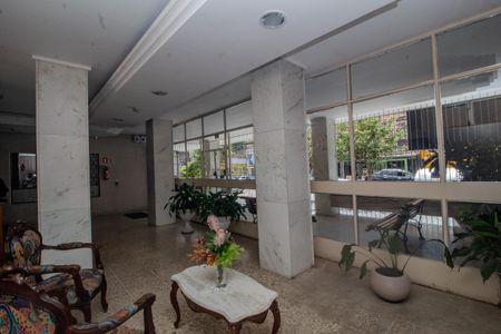 Apartamento à venda com 69m², 2 quartos e 1 vaga Apartamento à venda com 69m², 2 quartos e 1 vagaHall de entrada