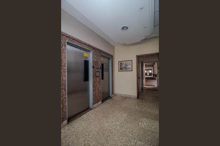 Apartamento à venda com 69m², 2 quartos e 1 vaga Apartamento à venda com 69m², 2 quartos e 1 vagaHall de entrada