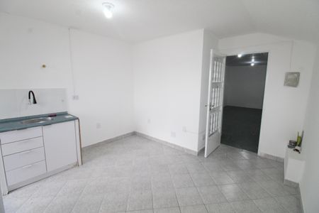 Cozinha de kitnet/studio para alugar com 1 quarto, 40m² em Jardim Satélite, São José dos Campos