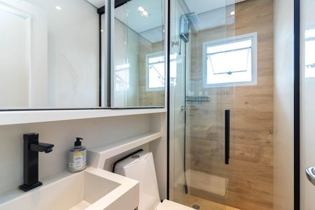 Banheiro de apartamento à venda com 3 quartos, 80m² em Vila Dom Pedro Ii, São Paulo