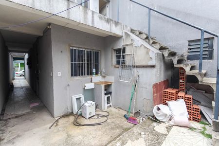 Casa para alugar com 70m², 2 quartos e 2 vagasQuintal - Área de Serviço