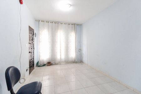 Casa para alugar com 70m², 2 quartos e 2 vagasSala Casa 1