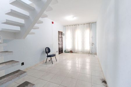 Sala Casa 1 de casa para alugar com 2 quartos, 70m² em Cidade Nitro Operária, São Paulo