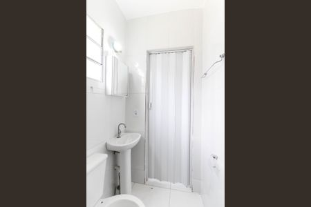 Casa para alugar com 70m², 2 quartos e 2 vagasBanheiro da Suíte Casa 1