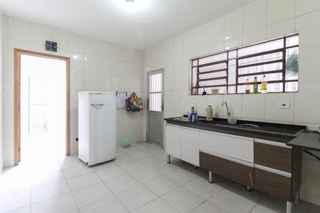 Casa para alugar com 70m², 2 quartos e 2 vagasCozinha Casa 1