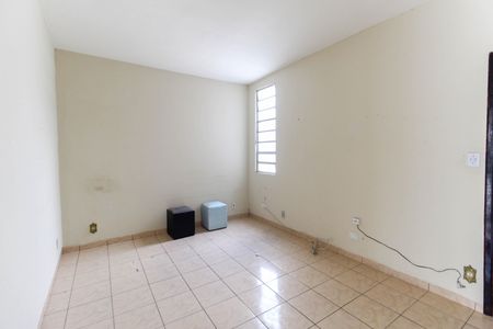 Casa para alugar com 70m², 2 quartos e 2 vagasSala Casa 2