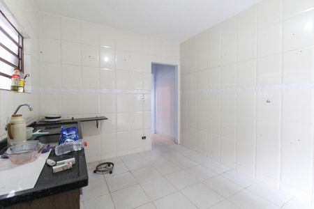 Casa para alugar com 70m², 2 quartos e 2 vagasCozinha Casa 1