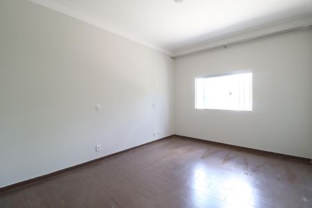 Casa para alugar com 200m², 3 quartos e 2 vagasQuarto 3 - Suíte