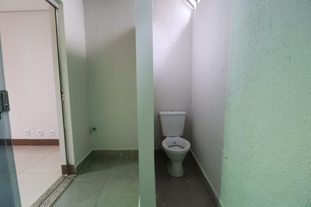 Casa para alugar com 200m², 3 quartos e 2 vagasÁrea de Serviço e Banheiro