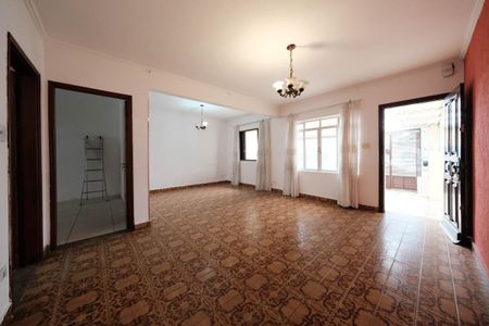 Casa à venda com 159m², 3 quartos e 2 vagasSala