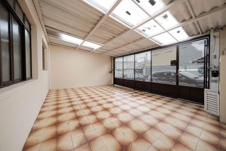 Casa à venda com 159m², 3 quartos e 2 vagasGaragem