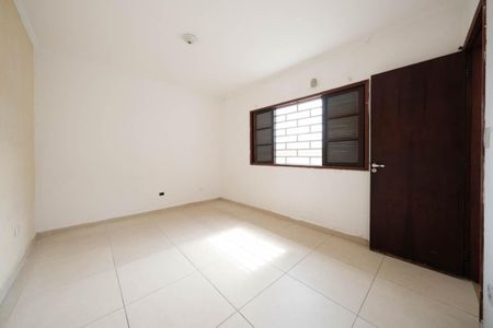 Casa à venda com 159m², 3 quartos e 2 vagasQuarto 3
