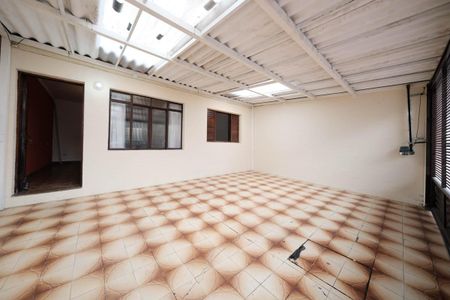 Casa à venda com 159m², 3 quartos e 2 vagasGaragem