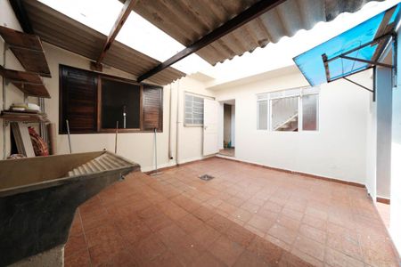 Casa à venda com 159m², 3 quartos e 2 vagasÁrea de Serviço