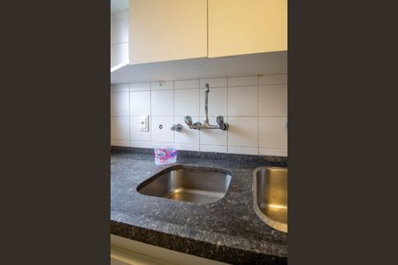 Apartamento à venda com 60m², 2 quartos e 1 vagaCozinha - Torneira