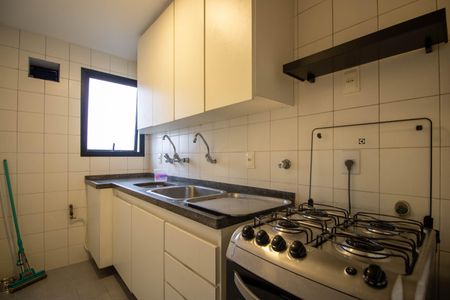 Apartamento à venda com 60m², 2 quartos e 1 vagaCozinha e Área de Serviço