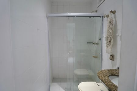 Apartamento para alugar com 137m², 3 quartos e 1 vagaBanheiro Suíte 2