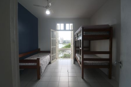 Apartamento para alugar com 137m², 3 quartos e 1 vagaQuarto