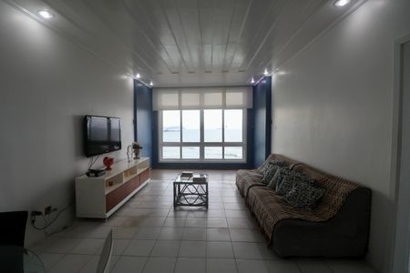 Sala de apartamento para alugar com 4 quartos, 137m² em Vila Alzira, Guarujá