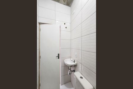 Apartamento para alugar com 41m², 2 quartos e sem vagaBanheiro 