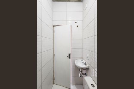 Apartamento para alugar com 41m², 2 quartos e sem vagaBanheiro 