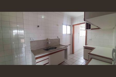 Apartamento para alugar com 70m², 3 quartos e sem vagaCozinha