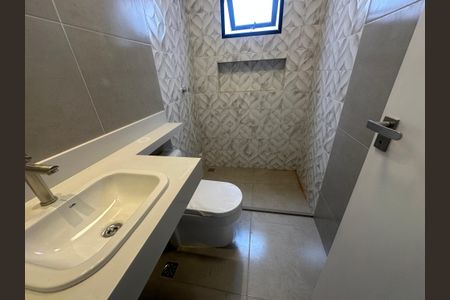 Casa para alugar com 142m², 3 quartos e 2 vagasBanheiro