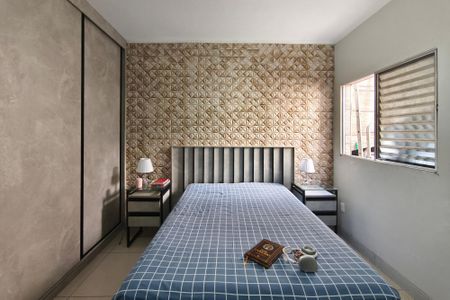 Casa à venda com 250m², 2 quartos e 6 vagas Casa à venda com 250m², 2 quartos e 6 vagasQuarto 2