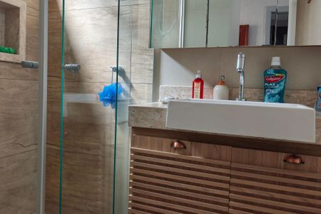 Casa à venda com 250m², 2 quartos e 6 vagas Casa à venda com 250m², 2 quartos e 6 vagasBanheiro