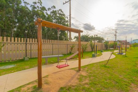 Apartamento à venda com 42m², 2 quartos e 1 vaga Apartamento à venda com 42m², 2 quartos e 1 vagaÁrea comum - Playground