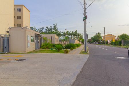 Apartamento à venda com 42m², 2 quartos e 1 vaga Apartamento à venda com 42m², 2 quartos e 1 vagaFachada